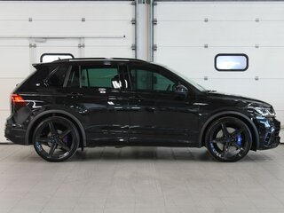 2021 Volkswagen Tiguan II Рестайлинг, чёрный, 5700000 рублей, вид 4