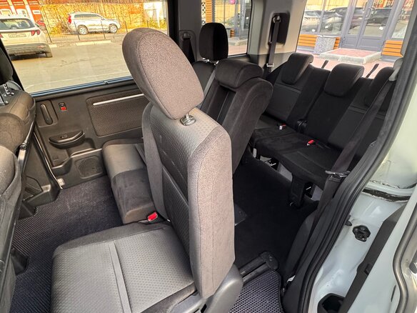2018 Honda Stepwgn Spada V Рестайлинг, белый, 2100000 рублей - вид 24
