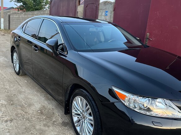 2014 Lexus ES 250 VI, чёрный, 1880000 рублей - вид 8