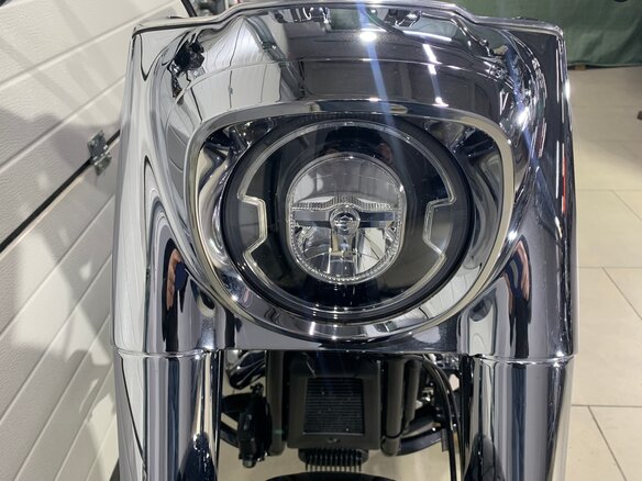 2021 Harley-Davidson Fat Boy, серый, 1849000 рублей