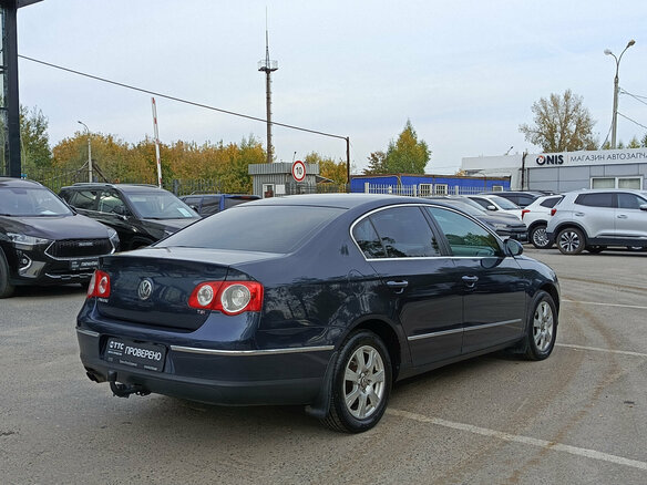 2008 Volkswagen Passat B6, чёрный - вид 4