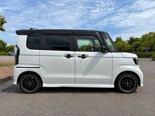 2023 Honda N-BOX II Рестайлинг, белый, 834000 рублей, вид 3