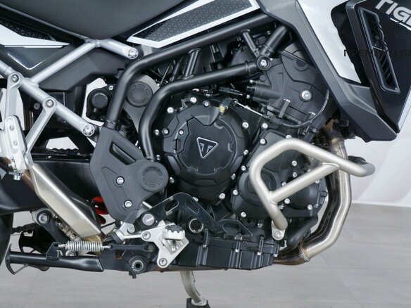 2024 Triumph Tiger 900, белый, 1299000 рублей - вид 9