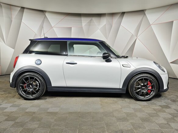 2022 Mini Hatch Cooper S III (F55/F56) Рестайлинг 2, серый, 3300000 рублей - вид 5