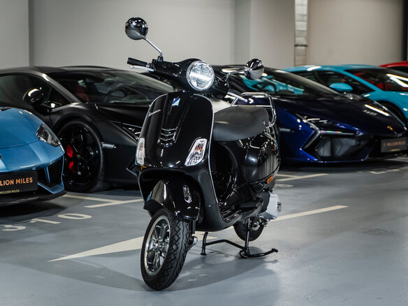 2025 Vespa LXV 125, чёрный, 500000 рублей - вид 1