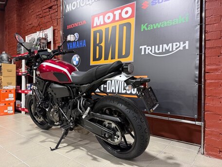 2017 Yamaha XSR700, красный, 735000 рублей, вид 2
