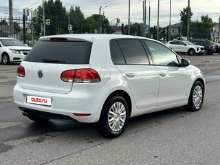 2011 Volkswagen Golf VI, белый, 585000 рублей, вид 4