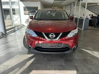 2018 Nissan Qashqai II, красный, 1899000 рублей, вид 2