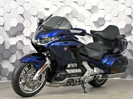 2018 Honda GL 1800 Gold Wing, синий, 2399000 рублей, вид 2