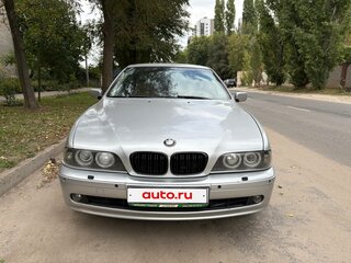 2002 BMW 5 серии 520i IV (E39) Рестайлинг, серебристый, 390000 рублей, вид 1