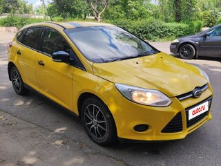 2013 Ford Focus III, жёлтый, 850000 рублей, вид 1