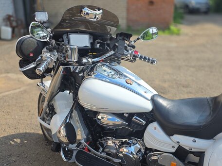 2007 Yamaha XV 1900, белый, 999999 рублей, вид 4