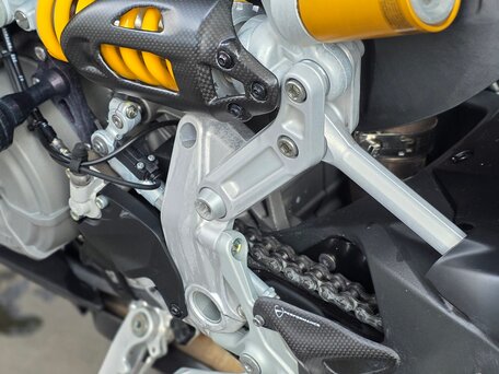 2023 Ducati Streetfighter V2, зелёный, 1570000 рублей, вид 5