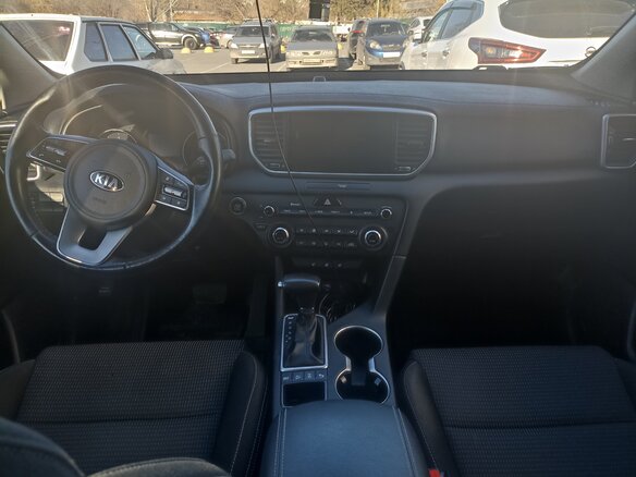 2021 Kia Sportage IV Рестайлинг, серый, 2458000 рублей - вид 8