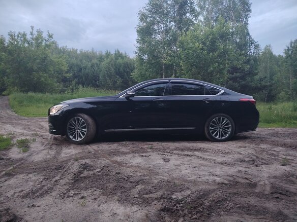 2016 Hyundai Genesis II, чёрный, 1900000 рублей - вид 1