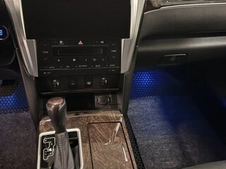 2017 Toyota Camry VII (XV50) Рестайлинг 2, чёрный, 2600000 рублей, вид 4