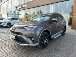 2017 Toyota RAV4 IV (XA40) Рестайлинг, коричневый, 2761500 рублей, вид 3