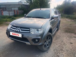 2014 Mitsubishi L200 IV Рестайлинг, серый, 1500000 рублей, вид 2