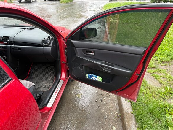 2005 Mazda 3 I (BK), красный, 460000 рублей - вид 22