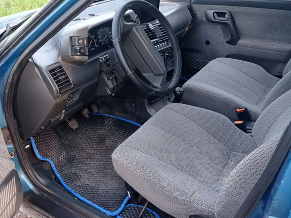 2000 Lada (ВАЗ) 2112, серебристый, 170000 рублей - вид 5