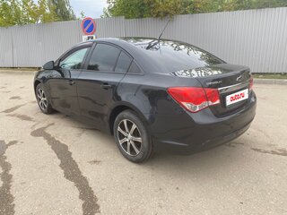 2014 Chevrolet Cruze I Рестайлинг, чёрный, 700000 рублей, вид 4