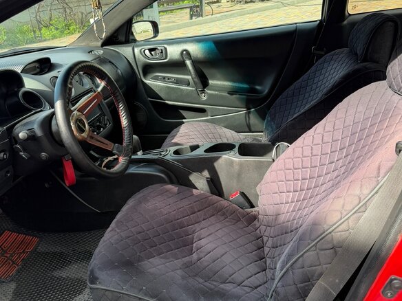 2002 Mitsubishi Eclipse III, красный, 600000 рублей - вид 6