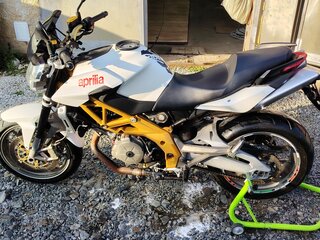 2008 Aprilia SL 750 Shiver, белый, 550000 рублей, вид 5