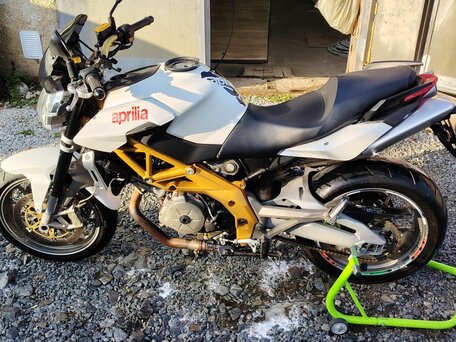 2008 Aprilia SL 750 Shiver, белый, 550000 рублей, вид 5
