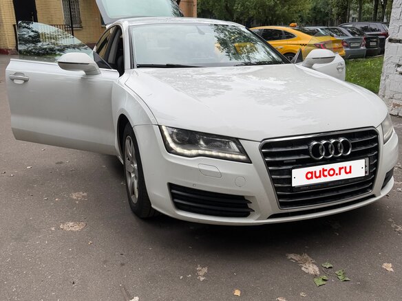 2011 Audi A7 I (4G), белый - вид 2