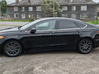 2017 Ford Fusion (North America) Sport II Рестайлинг, чёрный, 3000000 рублей, вид 4