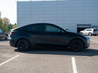 2021 Tesla Model Y Standard I, чёрный, 3578000 рублей, вид 4