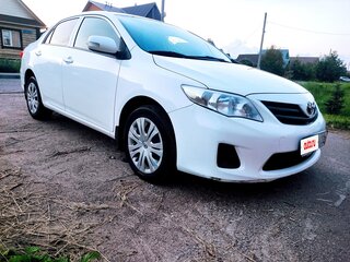 2013 Toyota Corolla X (E140, E150) Рестайлинг, белый, 1220000 рублей, вид 3