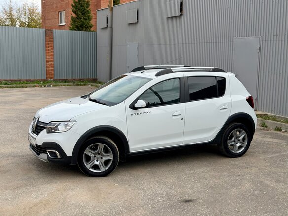 2021 Renault Sandero Stepway II Рестайлинг, белый - вид 8