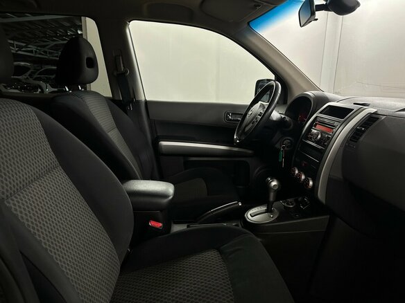 2008 Nissan X-Trail II, чёрный, 850000 рублей - вид 11