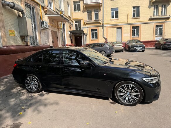 2021 BMW 3 серии 320i VII (G2x), чёрный, 3600000 рублей - вид 5