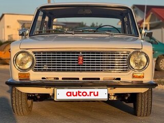 1979 Lada (ВАЗ) 21011, серый, 399000 рублей, вид 3