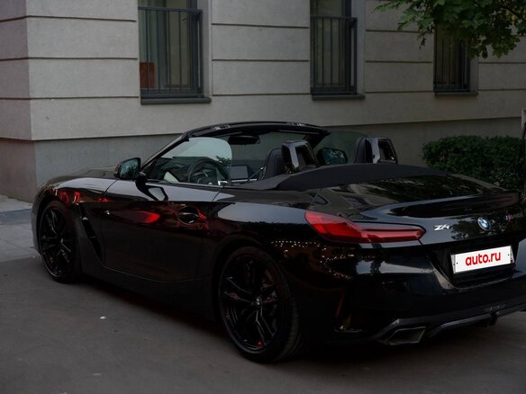 2019 BMW Z4 M40i III (G29), чёрный, 6000000 рублей - вид 2