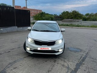 2016 Kia Rio III Рестайлинг, белый, 670000 рублей, вид 1