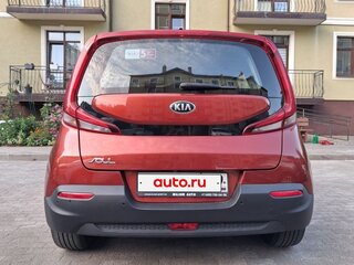 2020 Kia Soul III, пурпурный, 1960000 рублей, вид 3