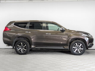 2017 Mitsubishi Pajero Sport III, коричневый, 3100000 рублей, вид 4