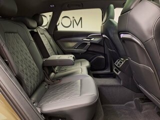 2025 Audi Q5 L III (GU), зелёный, 6500000 рублей, вид 5