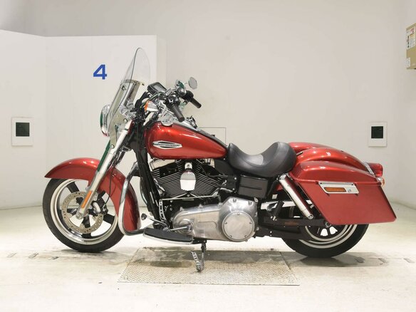 2013 Harley-Davidson Dyna Switchback, красный, 949000 рублей