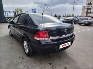 2010 Opel Astra H Рестайлинг, чёрный, 570000 рублей, вид 5