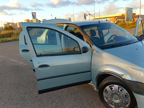 2005 Renault Logan I, серебристый - вид 9