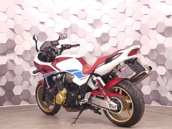 2011 Honda CB 1300, белый, 677000 рублей - вид 7