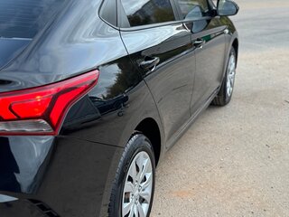 2020 Hyundai Solaris II Рестайлинг, чёрный, 1380000 рублей, вид 4