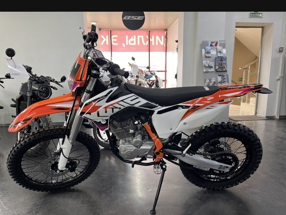 2024 Kews K10 CB300F, оранжевый, 160000 рублей - вид 3