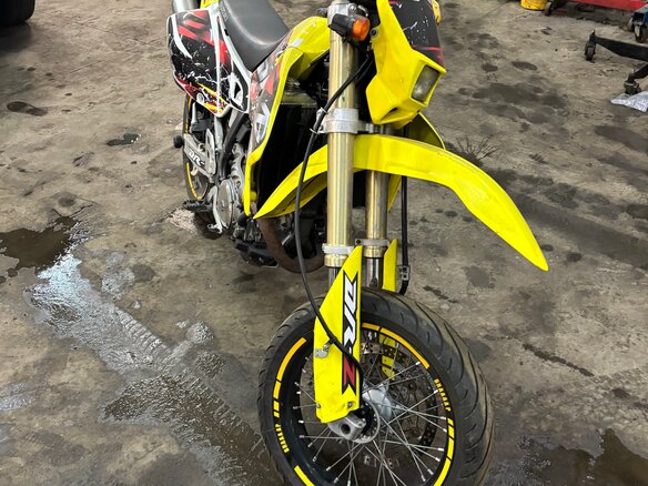 2005 Suzuki DR-Z 400 SM, жёлтый, 350000 рублей - вид 1