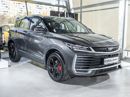 2026 Geely Coolray I Рестайлинг 2, серый, 2964990 рублей, вид 3