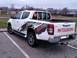 2022 Mitsubishi L200 V Рестайлинг, белый, 1050000 рублей, вид 3